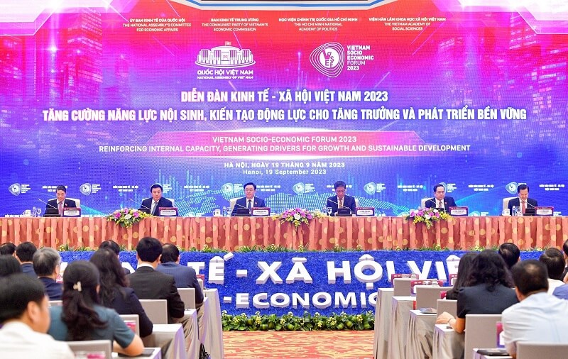 Cà gai leo Yên Thủy tham dự Diễn đàn Kinh tế – Xã hội Việt Nam 2023
